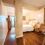 Boabdil Hostel *